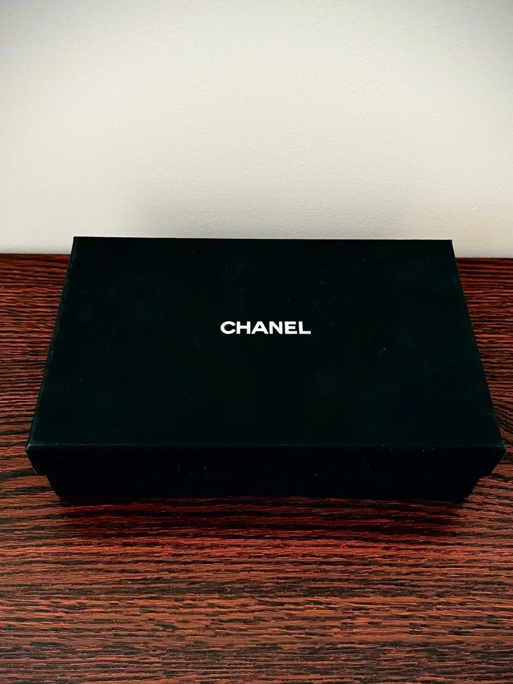 CHANEL Classic Wallet on Chain